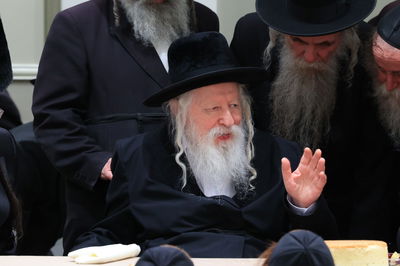 הרבי מגור בשבע ברכות