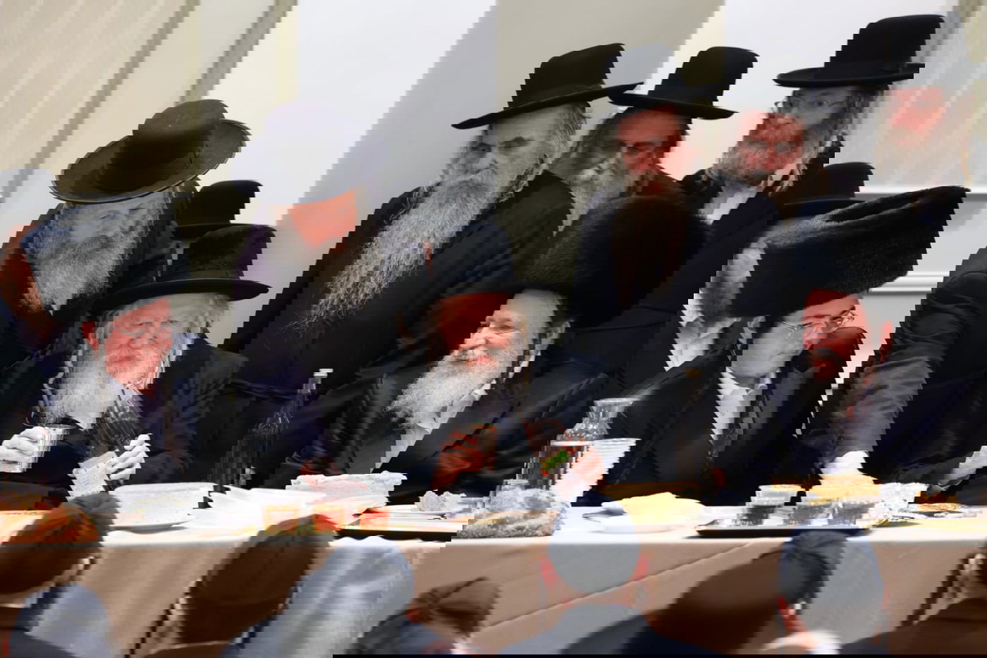 הרבי מגור בשבע ברכות לנכדת מנכ"ל החסידות