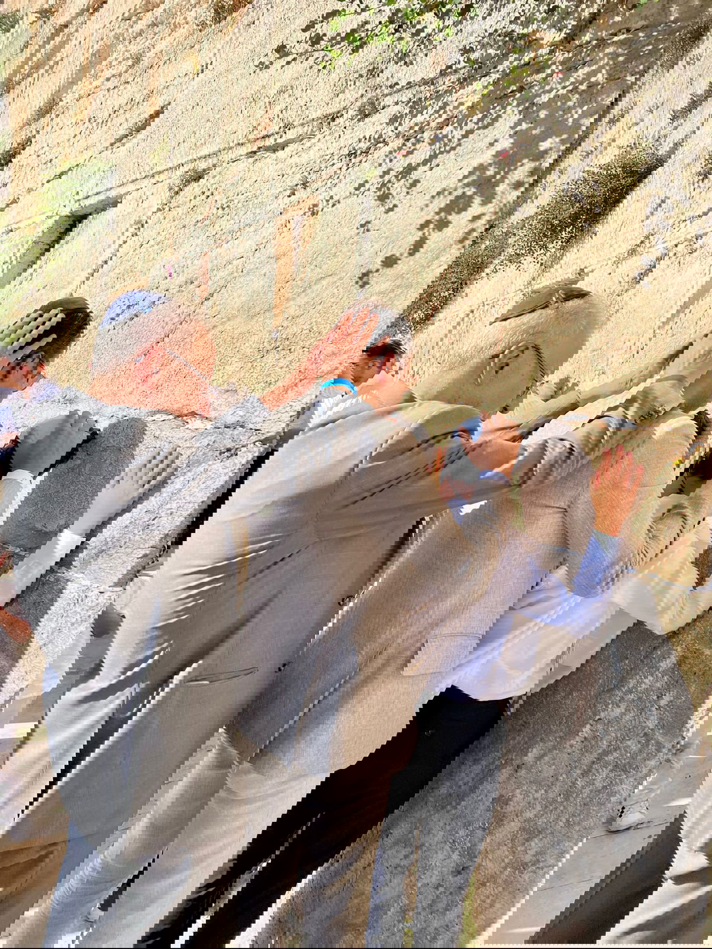 300 מ'אנוסי משהד' חגגו בר מצווה בכותל