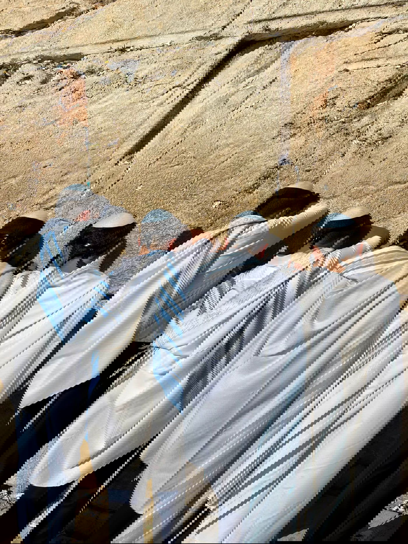 300 מ'אנוסי משהד' חגגו בר מצווה בכותל