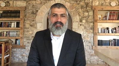 צבי יחזקאלי בפינה על פרשת בלק • צפו