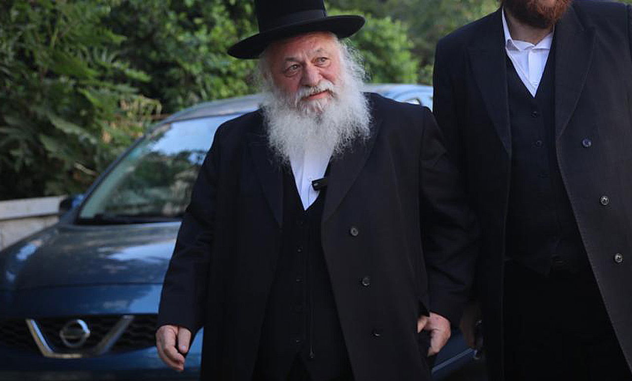 יצחק גולדקנופף