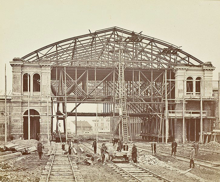 בניית תחנת רכבת צפון-מערב. וינה, אוסטריה