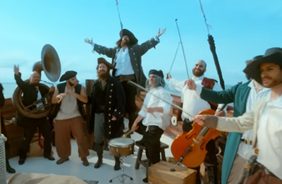 "לב טהור" בקליפ חדש מתוך 'ג'ורניז 5': "מסע בלב ים"