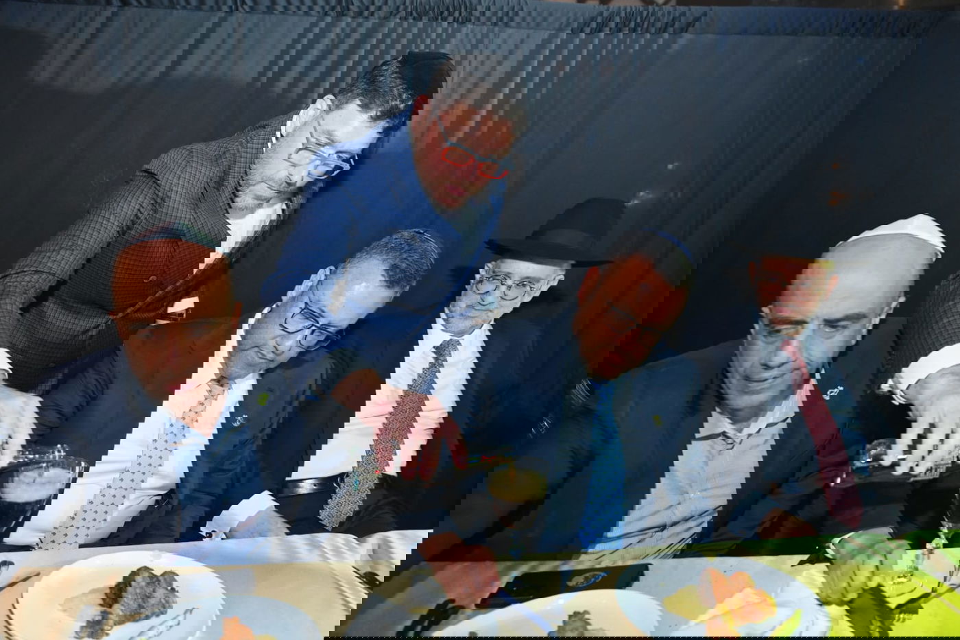 זופניק בכיכר • כל התמונות והנייעס של השבוע