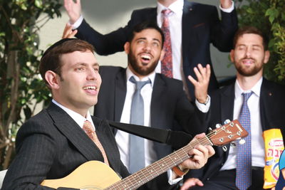 בכל אירוע וחגיגה: אין, אין, אין כמו במבה אסם