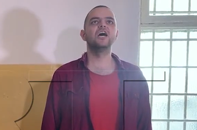 השבוי הבריטי  הוכרח לשיר את המנון רוסיה