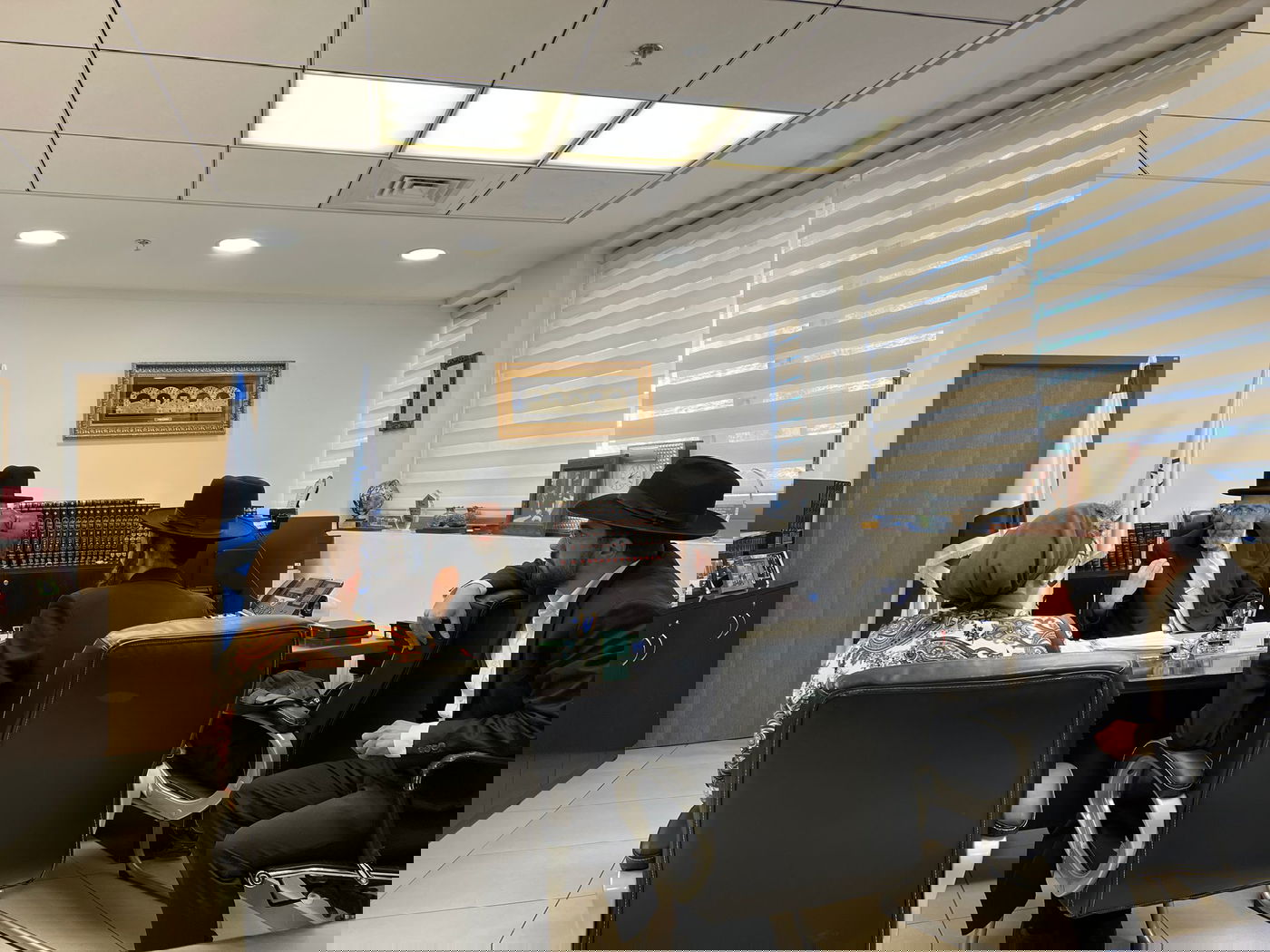 "מאוחדים סביב מוישי"; הרבנים הראשיים חיזקו את ההורים