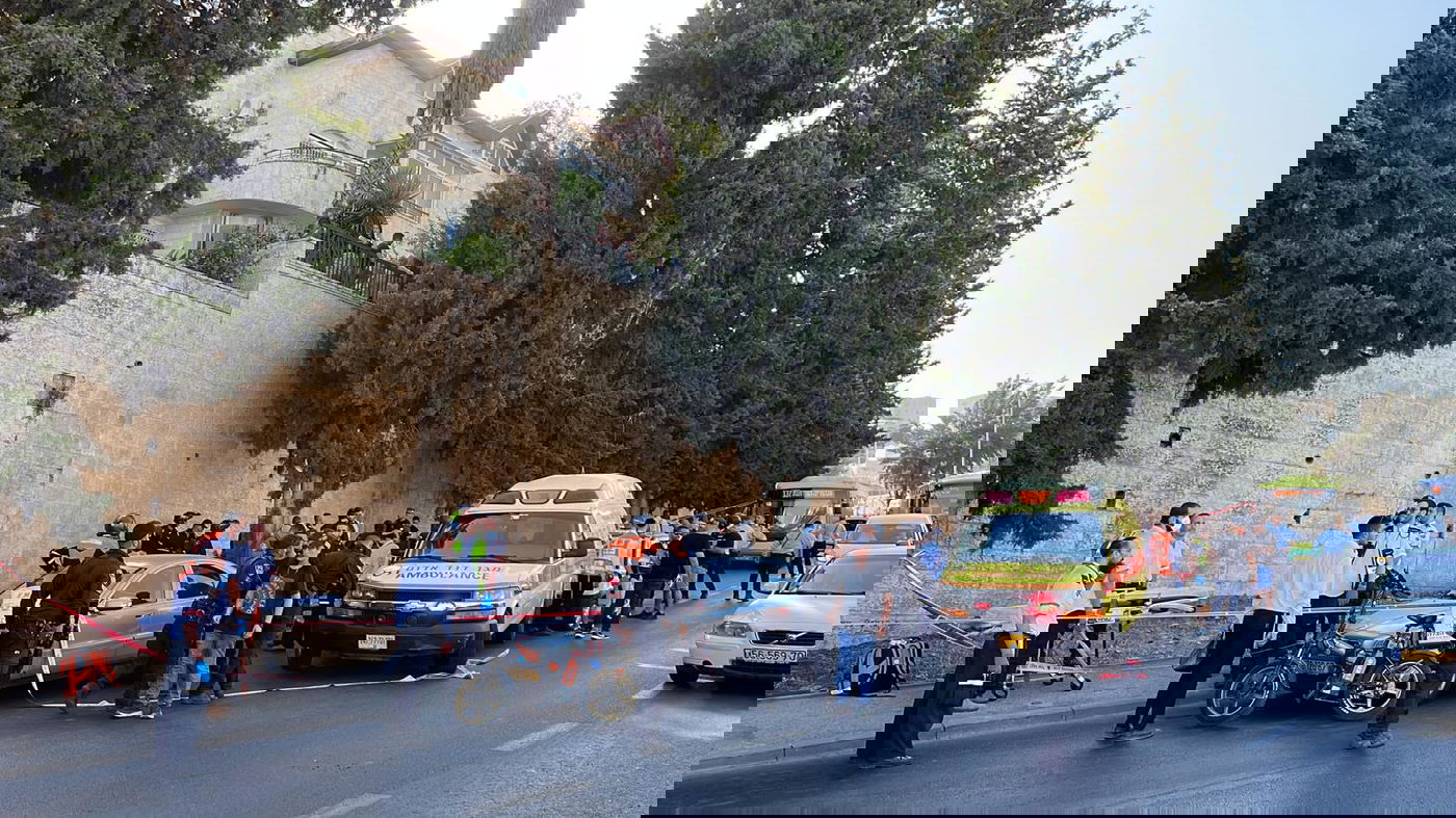 פיגוע בבירה: מחבל דקר נוסע עם מברג - ונורה בידי צלם