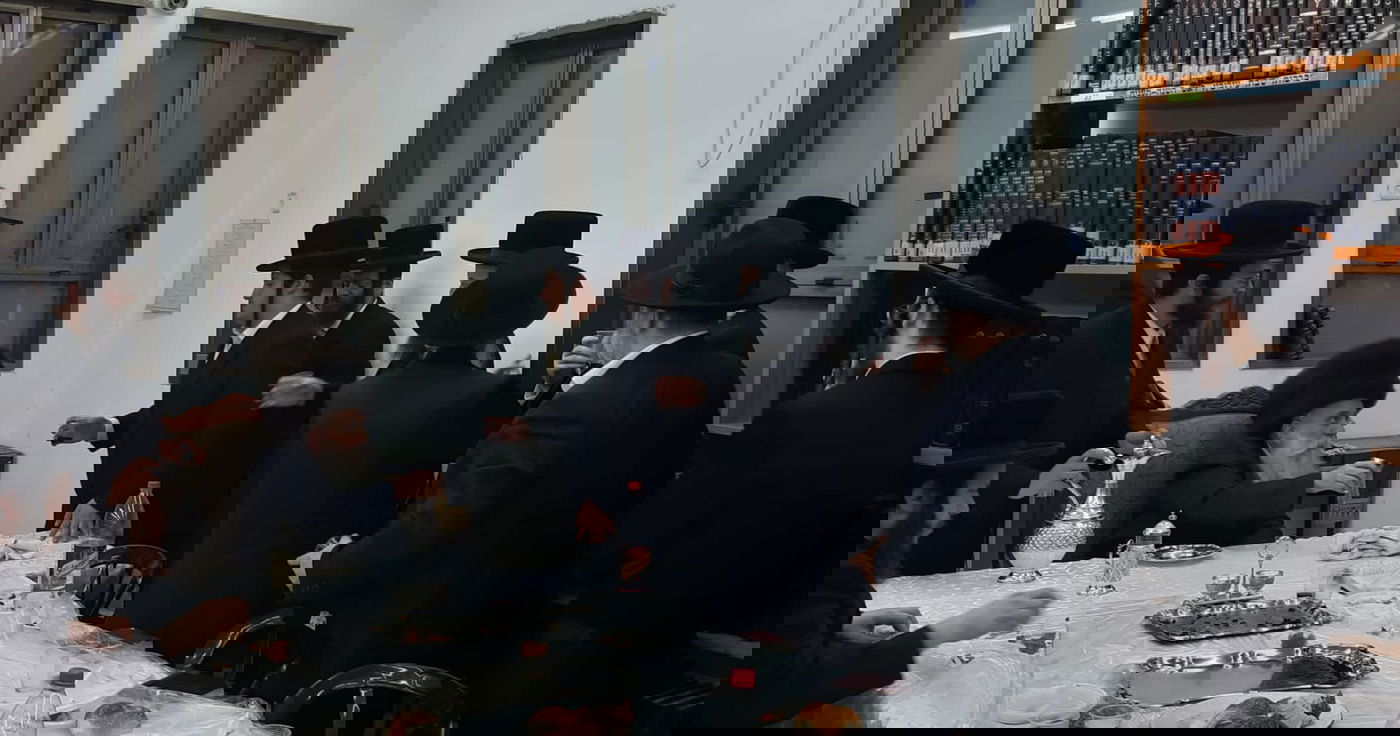 האדמו"ר מבוטושאן ציין את הילולת האדמו"רים