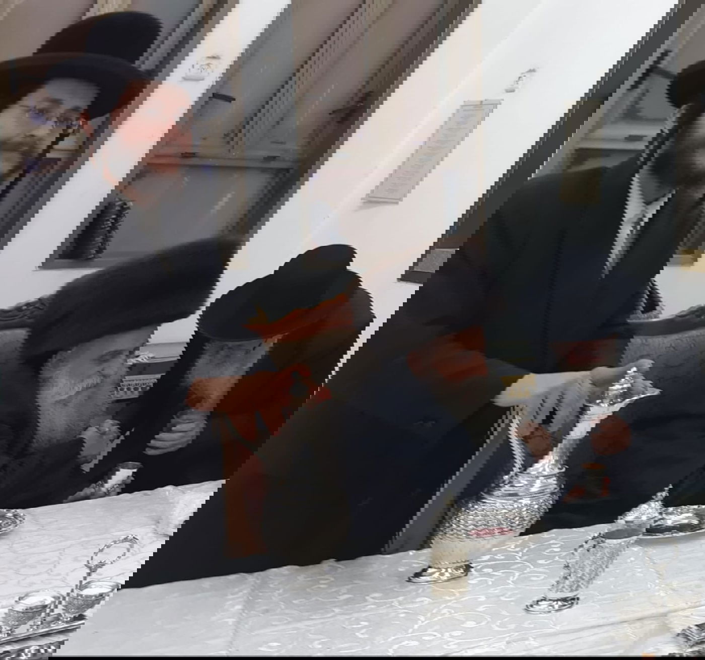 האדמו"ר מבוטושאן ציין את הילולת האדמו"רים