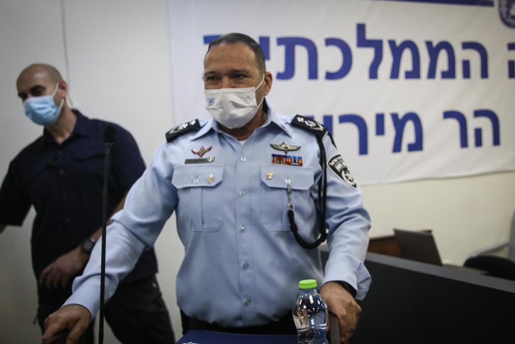 שבתאי מעיד בוועדה