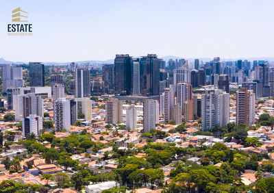 אתה יכול להתחיל את התהליך של האישורים, ללא צורך ברכישה של הקרקע