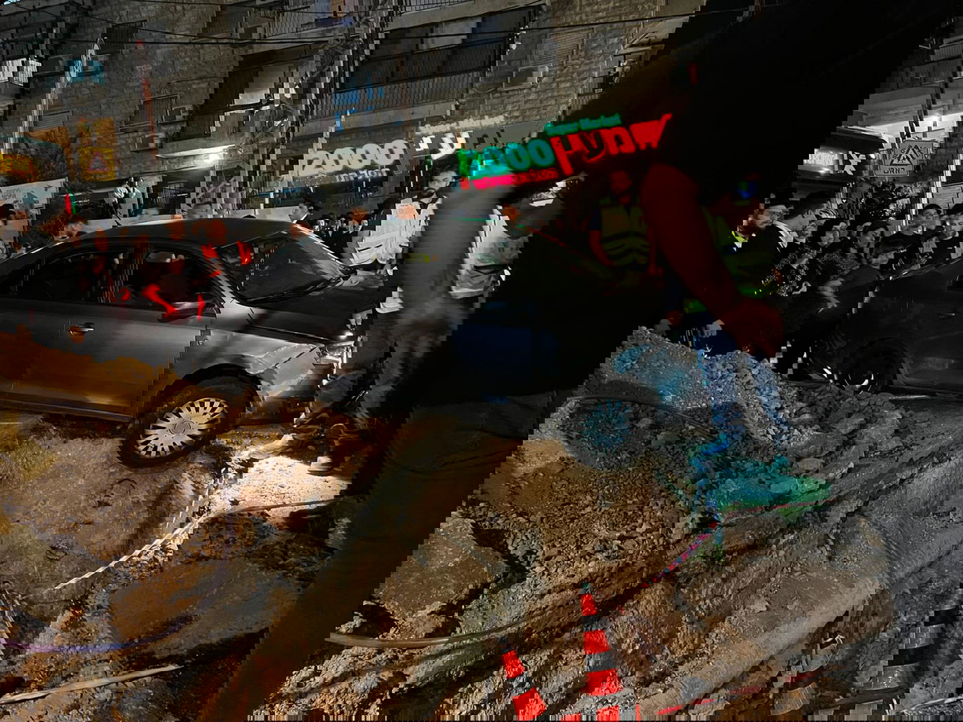 הרכב שכמעט נפל