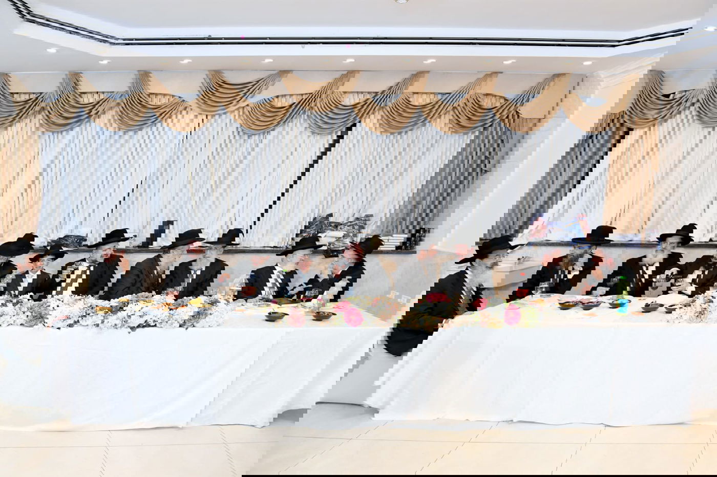 צפו: שמחת בר המצווה לנין נשיא המועצת