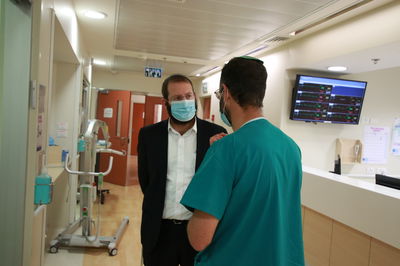 עזרה בזמנים הקשים