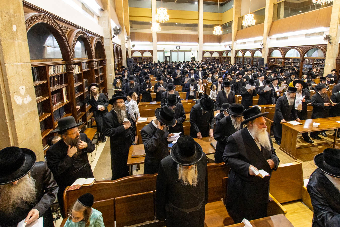 לאחר האסונות בעיר חיפה: עצרת התחזקות