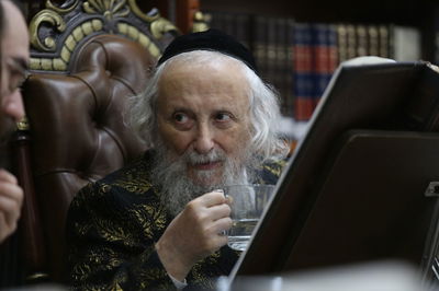 הגאב"ד הגאון רבי יצחק טוביה וייס זצוק"ל