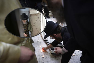 מיטת הגאב"ד הערב, והגאב"ד זצוק"ל