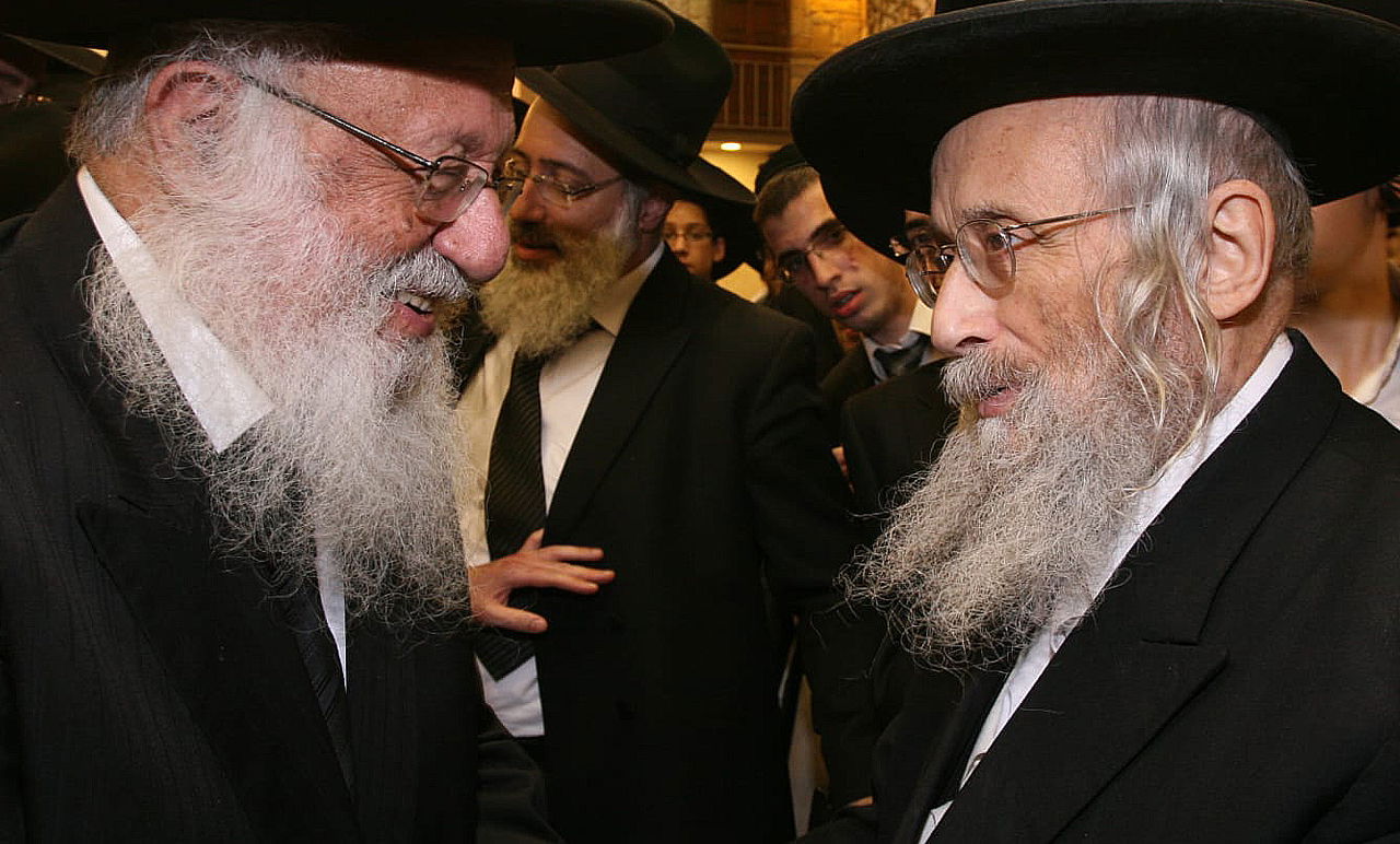 הגאב"ד זצ"ל ויבל"א הגרב"ד פוברסקי