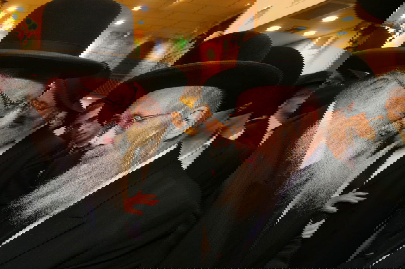 הגאב"ד בחתונת נכד הגרב"ד פוברסקי