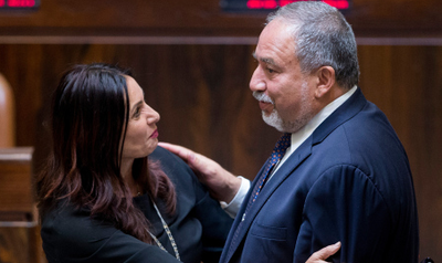 איווט ליברמן נגד מירי רגב: "מה שיש לך בשפע זה גזענות"