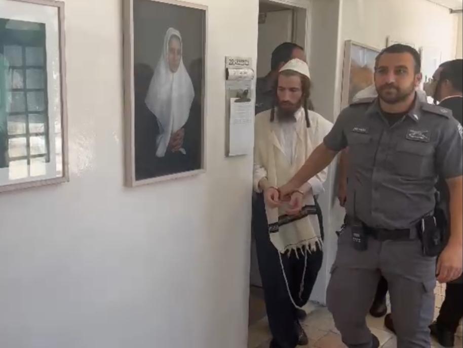 קויפמן בבית הכלא