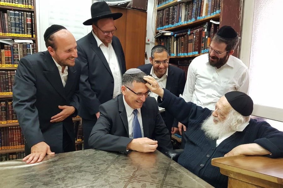 בורנשטיין וסער בבית מרן הגר"ח קנייבסקי זצוק"ל