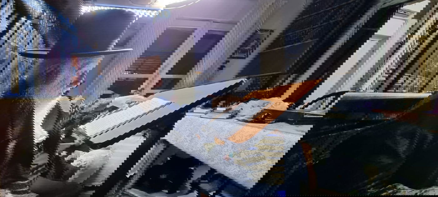 ראש הישיבה הגרב"ד פוברסקי בקינות; צפו