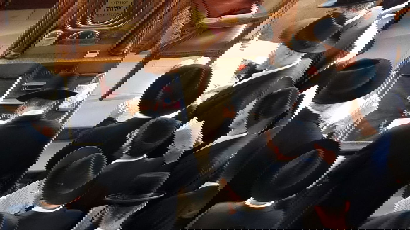 המשגיח ישב על הרצפה ובכה על החורבן • צפו