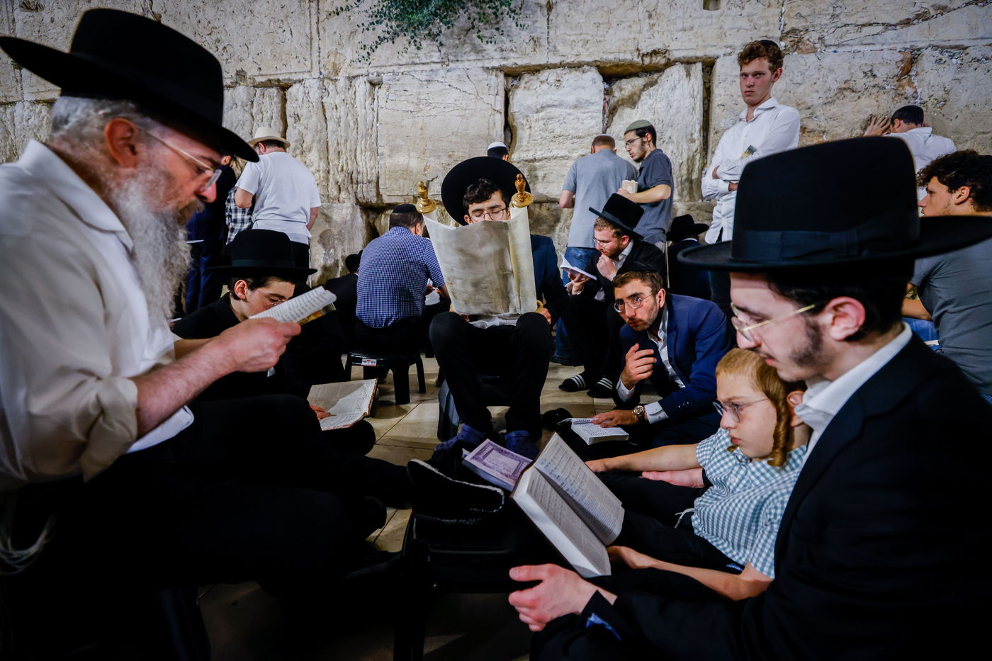 תשעה באב בכותל המערבי • צפו בתמונות