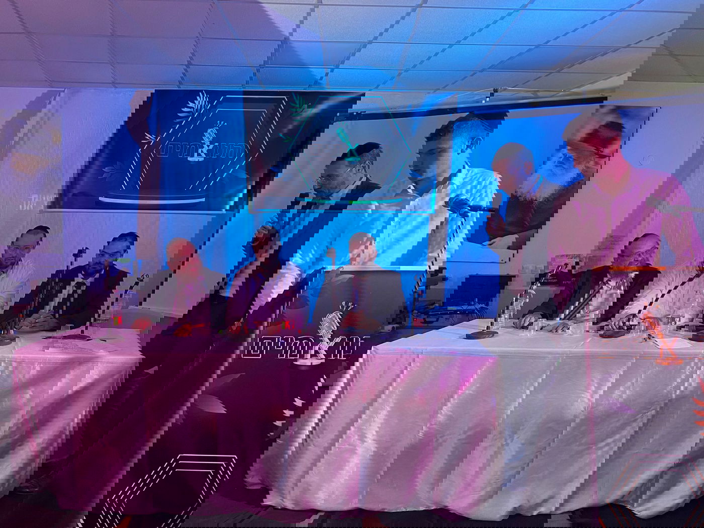 זופניק בכיכר • כל התמונות והנייעס של השבוע