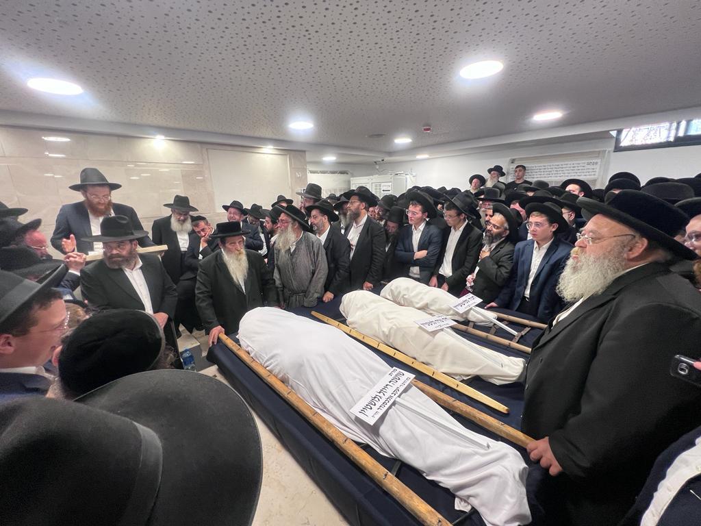 הרב גלושטיין ספד לאשתו ובנותיו: "קיבלנו לפרק זמן קצוב"