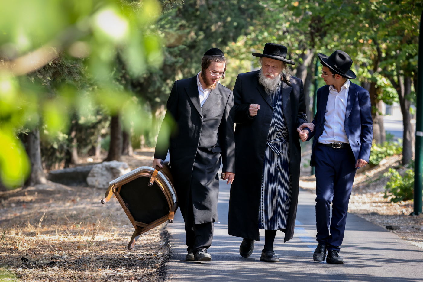 צפת: האדמו"ר ממבקשי אמונה בנאות דשא