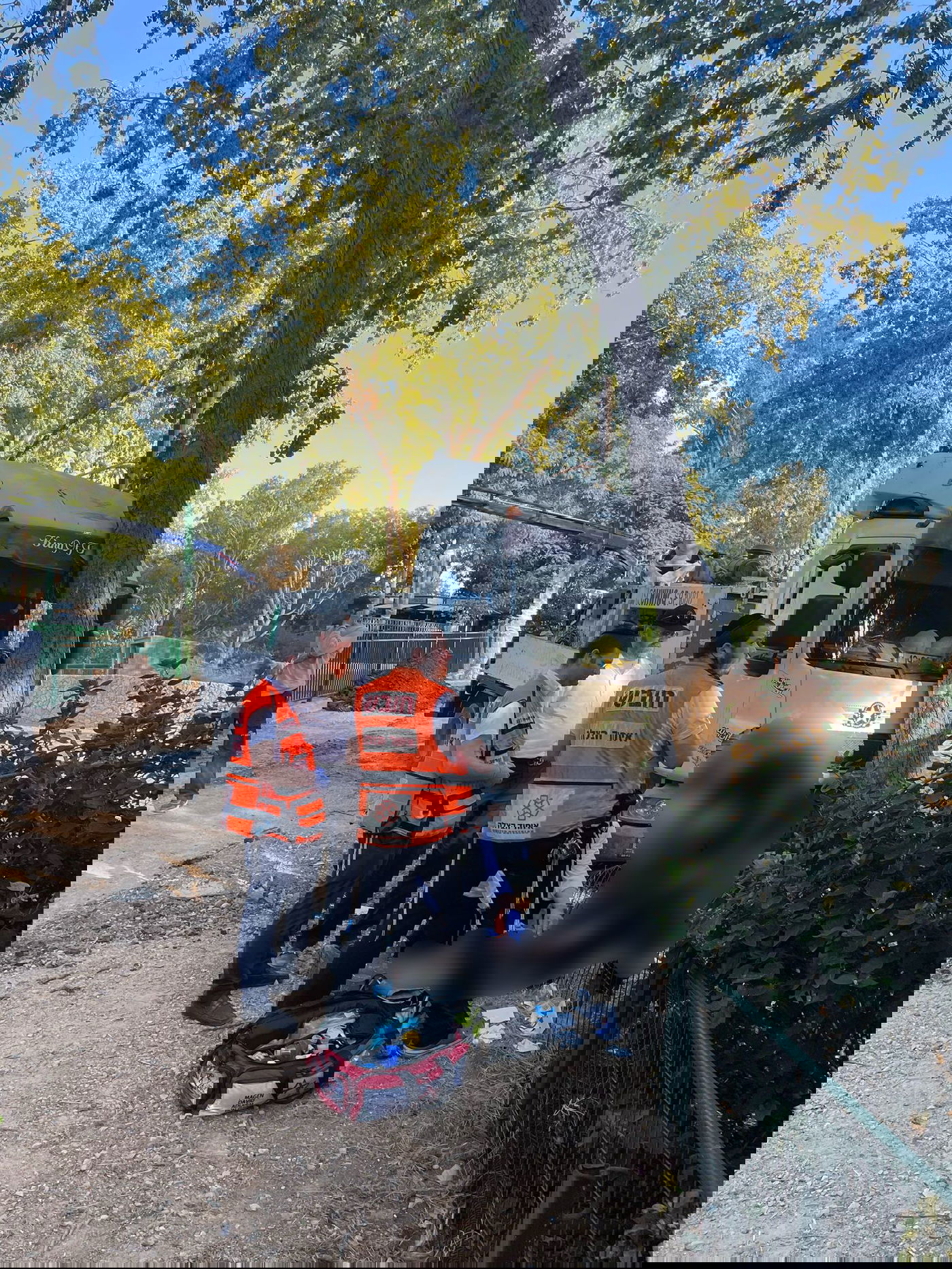 משאית הידרדרה בספארי ברמת גן; שלושה נפצעו