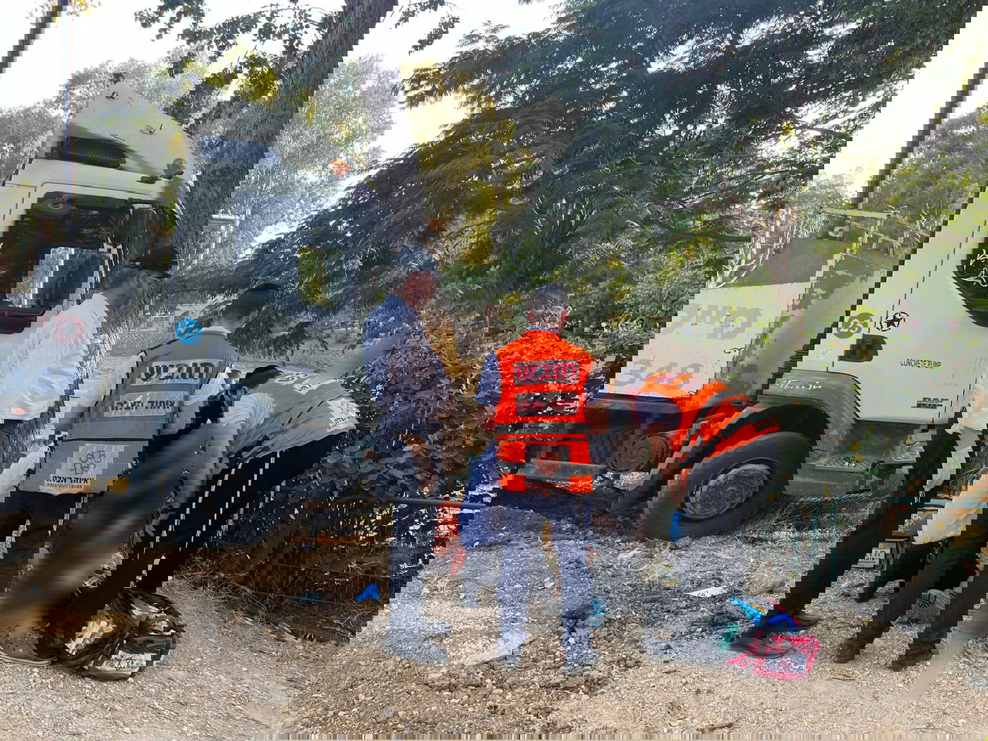 משאית הידרדרה בספארי ברמת גן; שלושה נפצעו