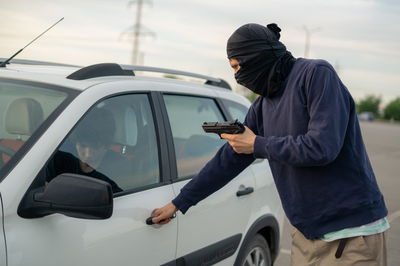 שוד | ארכיון