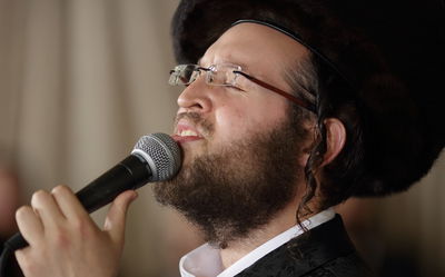 מוטי גולדמן בביצוע מחודש לליפא: "בדרך"