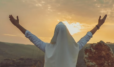 'שמוליק' בסינגל חדש: "קרוב אליי"