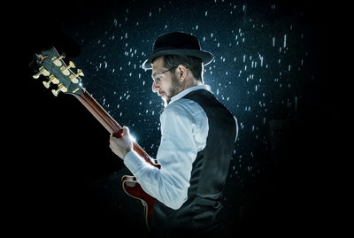 מנחם שוקרון בסינגל קליפ חדש: "בדרך אליי"