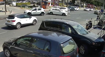 הרכב איבד שליטה | צפו