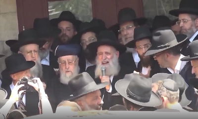 ראש ישיבת אור החיים הגאון רבי ראובן אלבז