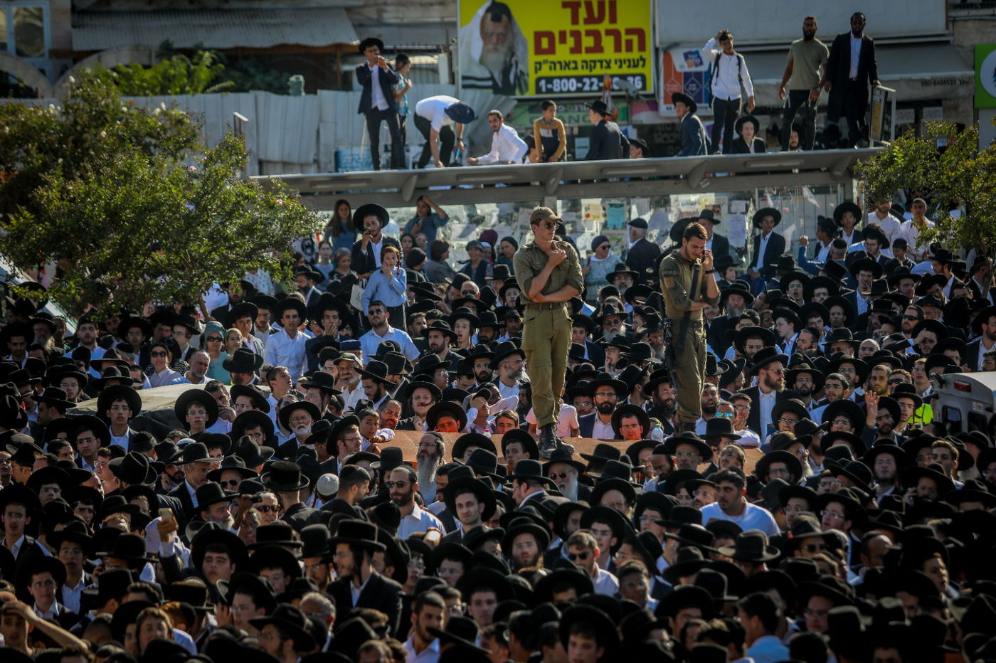 תיעוד מסכם: רבבות בהלווית נשיא המועצת חכם שלום כהן זצ"ל
