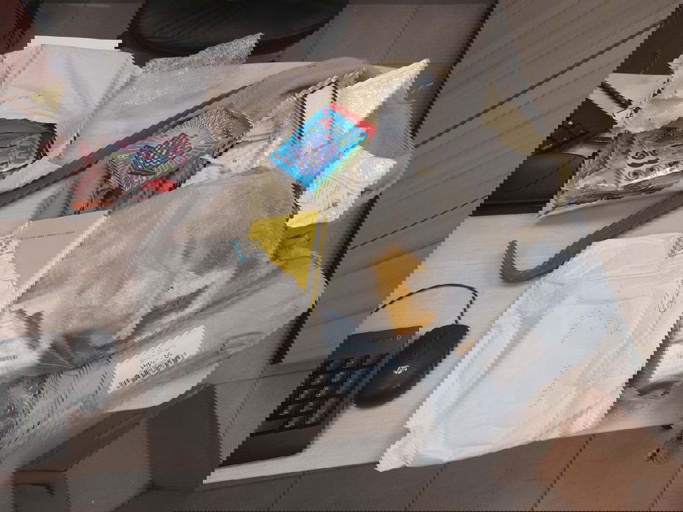 נערים פרצו ל'דואר ישראל' וגנבו חבילות שיועדו לאזרחים