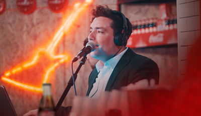 יואלי דיקמן מעיף את המתחם