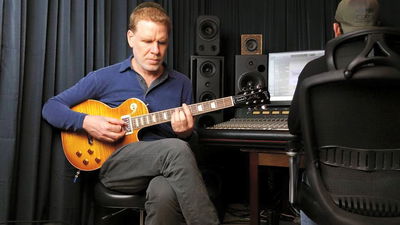 אשר אסבג בסינגל חדש: "פרקליטו של השפן"