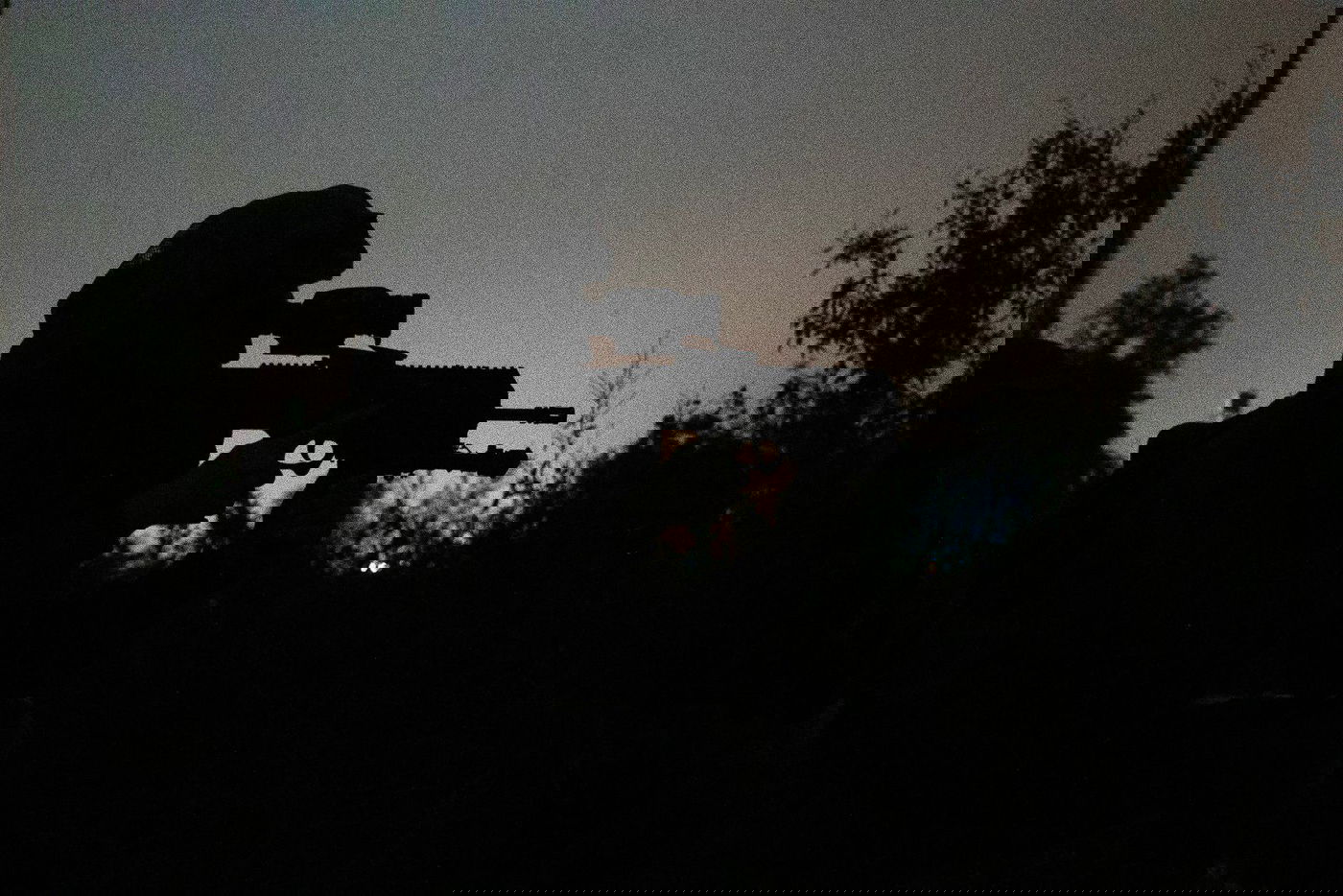 9 מבוקשים נעצרו; הלוחמים ירו ופצעו מחבל שנמלט