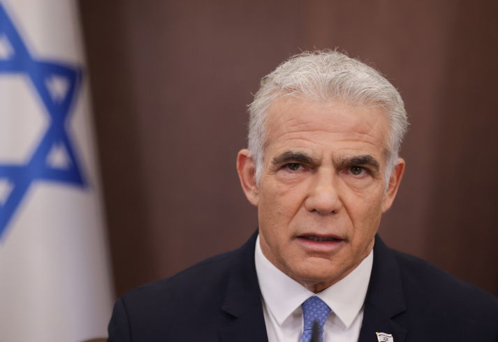 ראש הממשלה לפיד: "סכנת חיים ממשית להגיע לאומן"