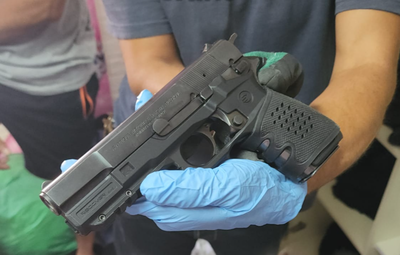 המשטרה תפסה אקדח בתוך ארון בגדים בשועפאט