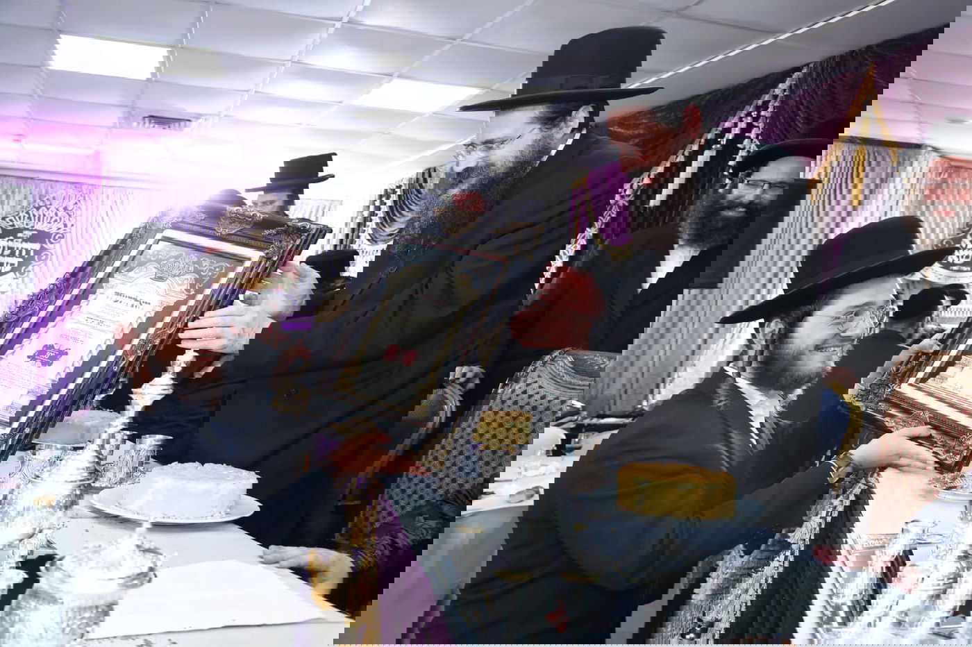 בשומרי אמונים ציינו עשור לפטירת הרבי זצ"ל